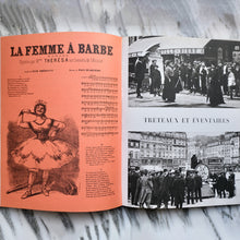 Load image into Gallery viewer, Dans les Rues de Paris au Temps des Fiacres La Porte Bonheur