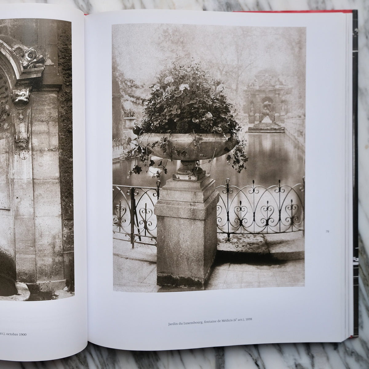 Eugène Atget's Paris - Bouquinistes Auction - La Porte Bonheur