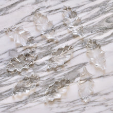 Load image into Gallery viewer, Holly Leaf Crystal Knife Rests - La Porte Bonheur