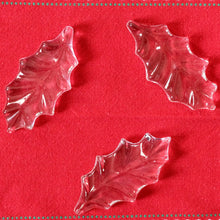 Load image into Gallery viewer, Holly Leaf Crystal Knife Rests - La Porte Bonheur