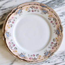 Load image into Gallery viewer, Ch. Pillivuyt et Cie Floral Dinner Service - La Porte Bonheur