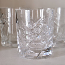 Load image into Gallery viewer, Heavy-Bottomed Pinwheel Tumblers - La Porte Bonheur