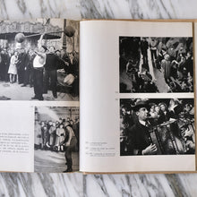 Load image into Gallery viewer, Paris Flammarion La Porte Bonheur