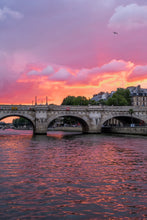Load image into Gallery viewer, Pont Neuf Paris Sunset - Paris Photography - La Porte Bonheur
