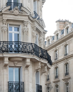 Quai Voltaire Balcony- Paris Print - La Porte Bonheur